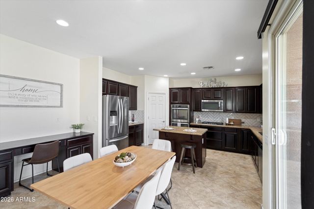 10855 S 175TH Drive, Goodyear, AZ 85338