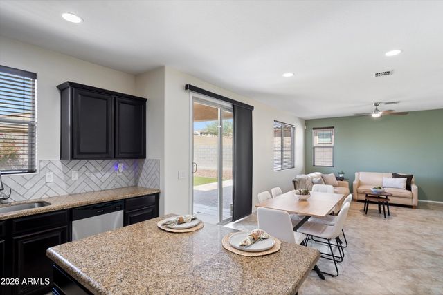 10855 S 175TH Drive, Goodyear, AZ 85338