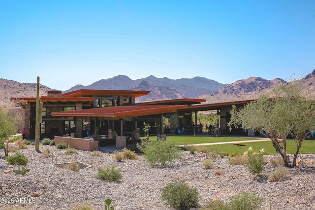10855 S 175TH Drive, Goodyear, AZ 85338