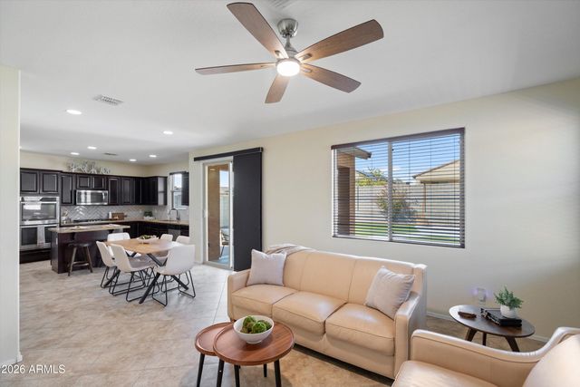 10855 S 175TH Drive, Goodyear, AZ 85338