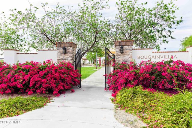 10855 S 175TH Drive, Goodyear, AZ 85338