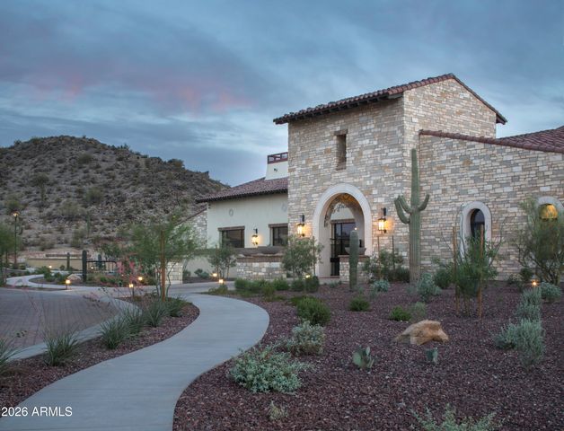 10855 S 175TH Drive, Goodyear, AZ 85338