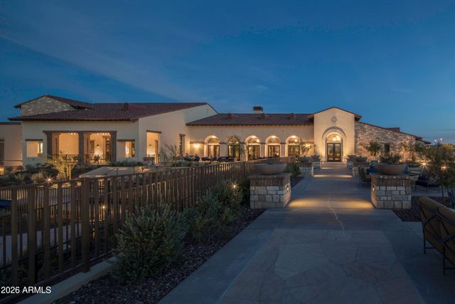 10855 S 175TH Drive, Goodyear, AZ 85338