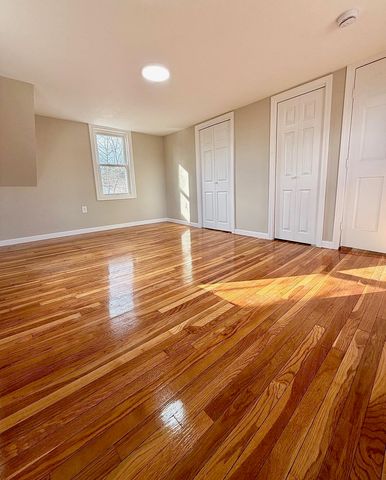 57 Washington Street, Seabrook, NH 03874