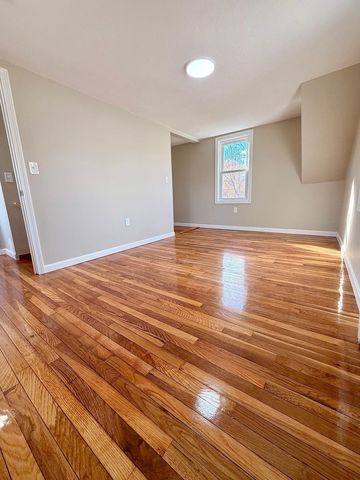 57 Washington Street, Seabrook, NH 03874