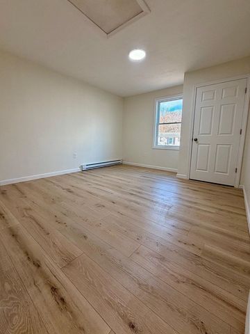 57 Washington Street, Seabrook, NH 03874