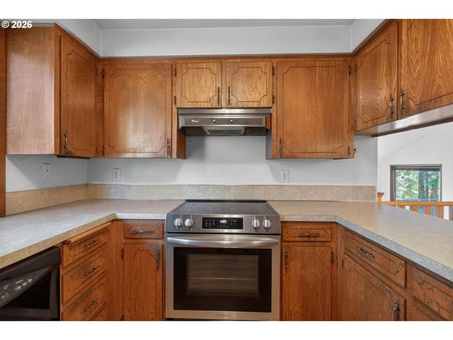 1668 Nw 14TH Dr, Gresham, OR 97030