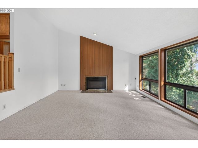 1668 Nw 14TH Dr, Gresham, OR 97030