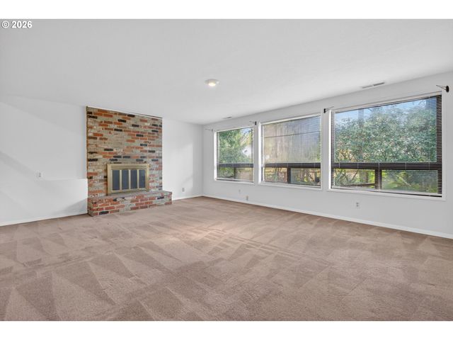 1668 Nw 14TH Dr, Gresham, OR 97030