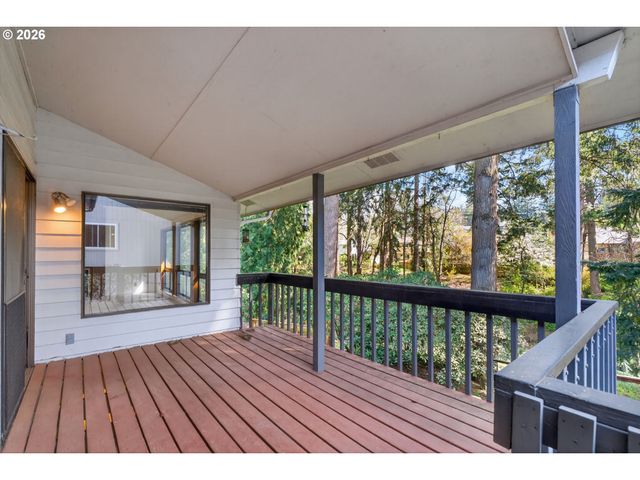 1668 Nw 14TH Dr, Gresham, OR 97030