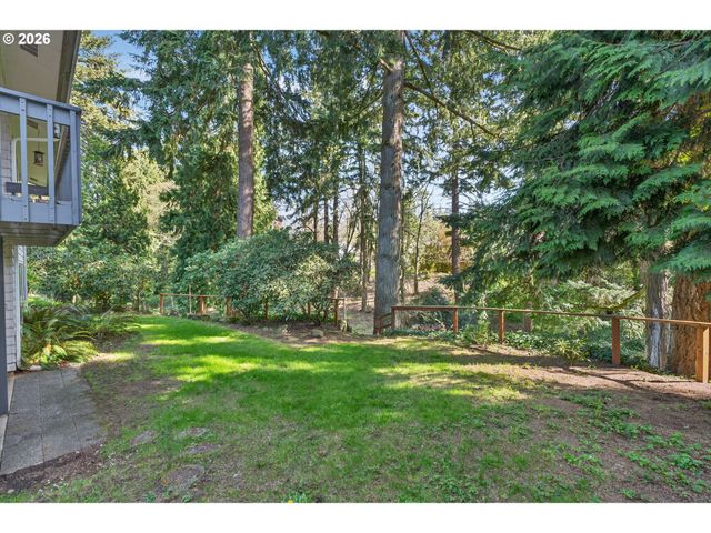 1668 Nw 14TH Dr, Gresham, OR 97030