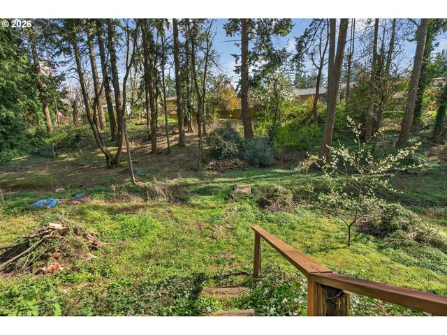 1668 Nw 14TH Dr, Gresham, OR 97030