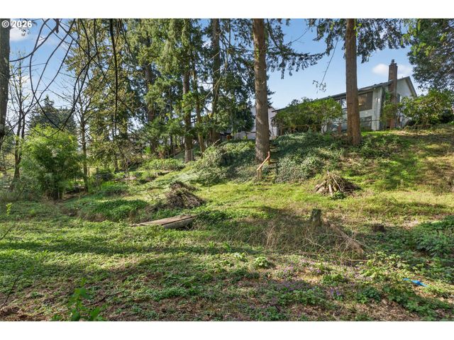 1668 Nw 14TH Dr, Gresham, OR 97030