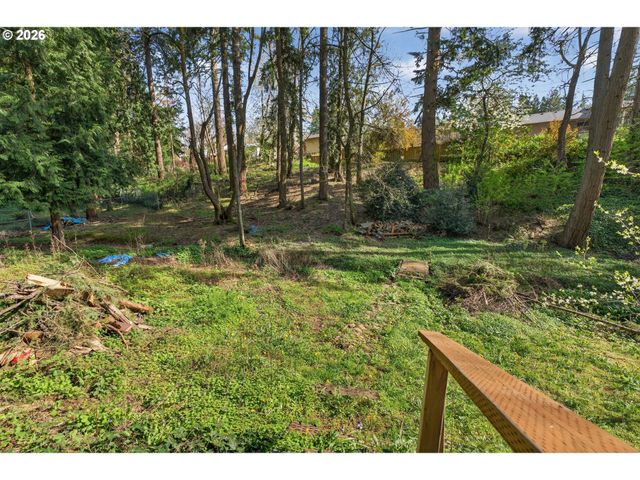 1668 Nw 14TH Dr, Gresham, OR 97030