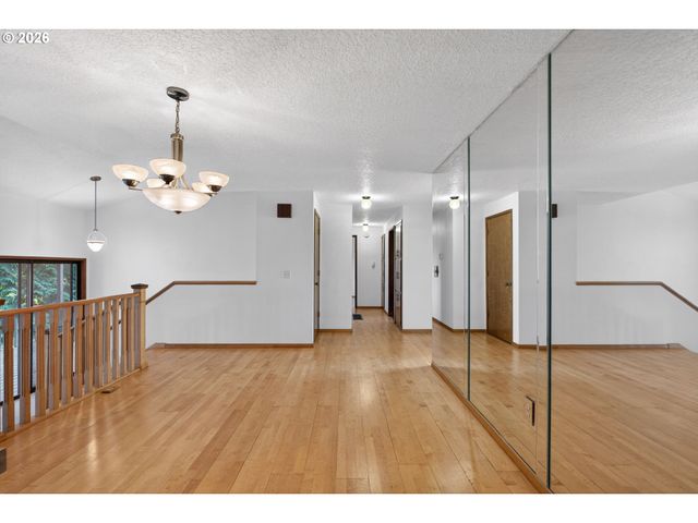 1668 Nw 14TH Dr, Gresham, OR 97030