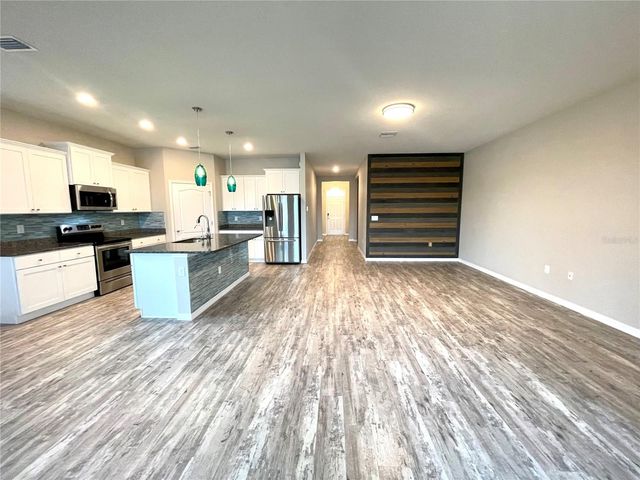 13824 CAMDEN CREST TERRACE, Bradenton, FL 34211