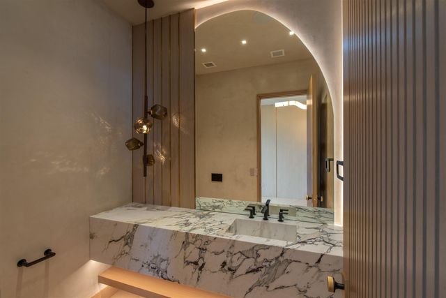 184 Lolowaa Pl, Kihei, HI 96753