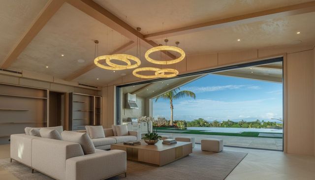 184 Lolowaa Pl, Kihei, HI 96753