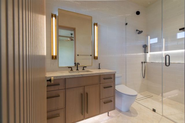 184 Lolowaa Pl, Kihei, HI 96753