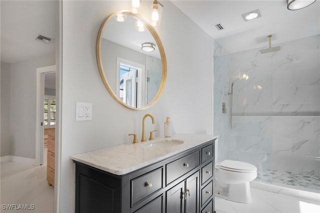 27 Pebble Beach BLVD, Naples, FL 34113