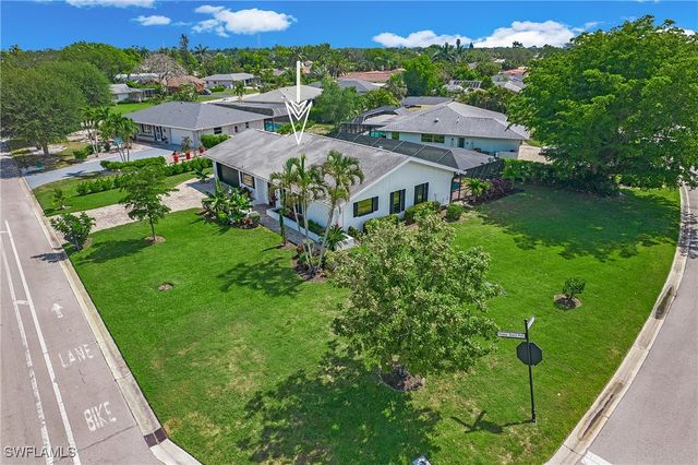 27 Pebble Beach BLVD, Naples, FL 34113