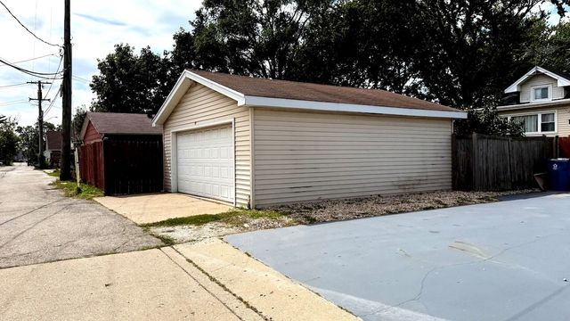 181 Rose Street, Bensenville, IL 60106