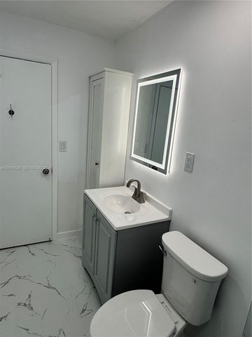 18225 SW 94th Avenue, Palmetto Bay, FL 33157