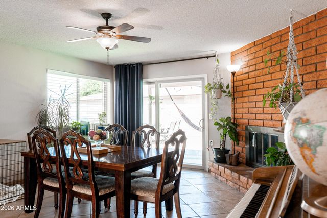 3952 W LUPINE Avenue, Phoenix, AZ 85029