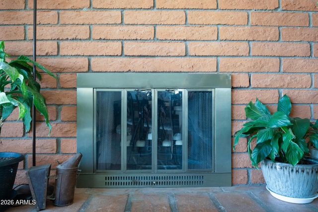 3952 W LUPINE Avenue, Phoenix, AZ 85029