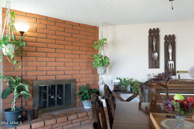 3952 W LUPINE Avenue, Phoenix, AZ 85029