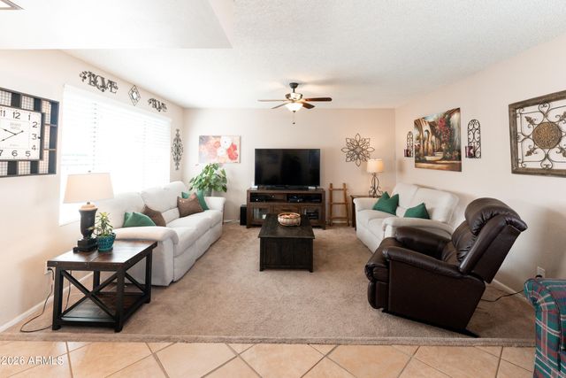 3952 W LUPINE Avenue, Phoenix, AZ 85029