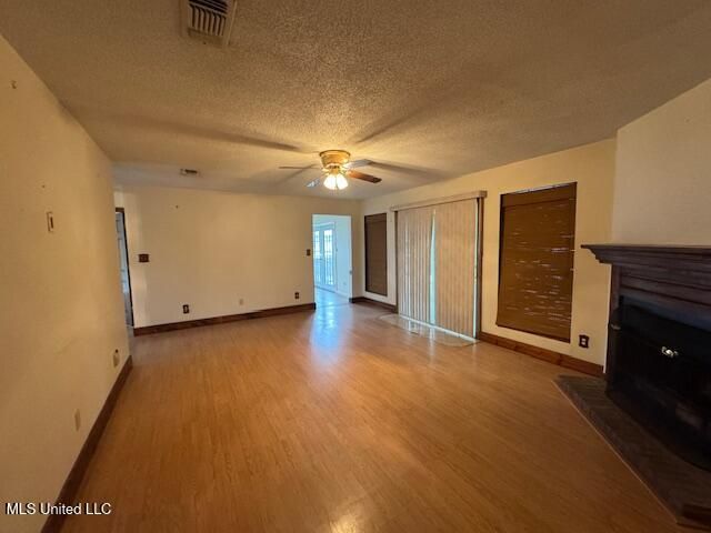 18039 Robinwood Drive, Saucier, MS 39574