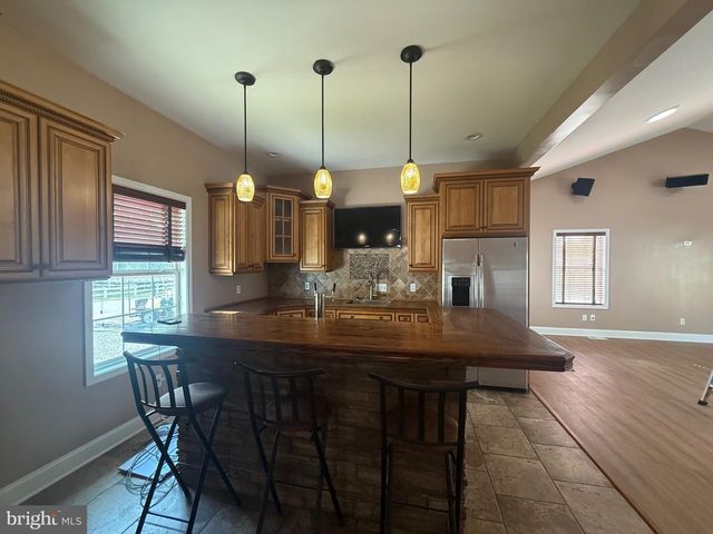 9 SPRUCE ST, Delmar, MD 21875