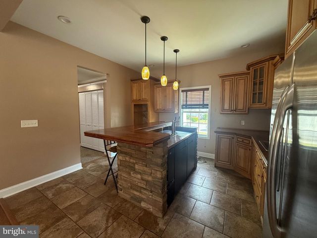 9 SPRUCE ST, Delmar, MD 21875
