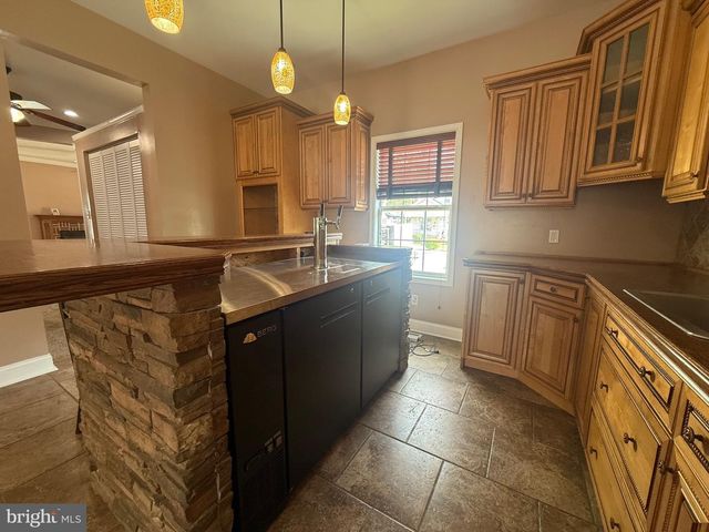 9 SPRUCE ST, Delmar, MD 21875