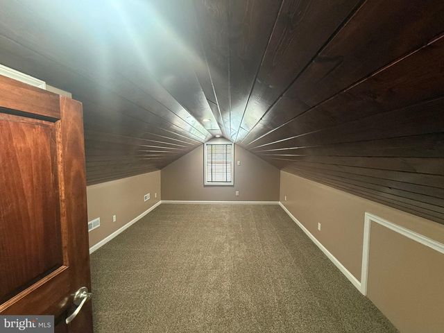 9 SPRUCE ST, Delmar, MD 21875