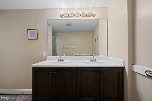 5520 CEDAR LN #A, Columbia, MD 21044