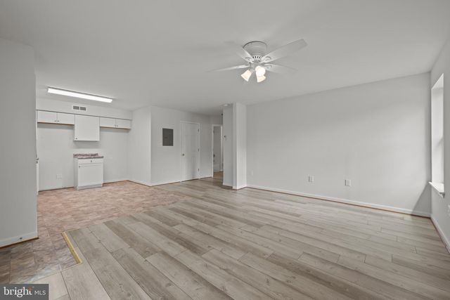 5520 CEDAR LN #A, Columbia, MD 21044