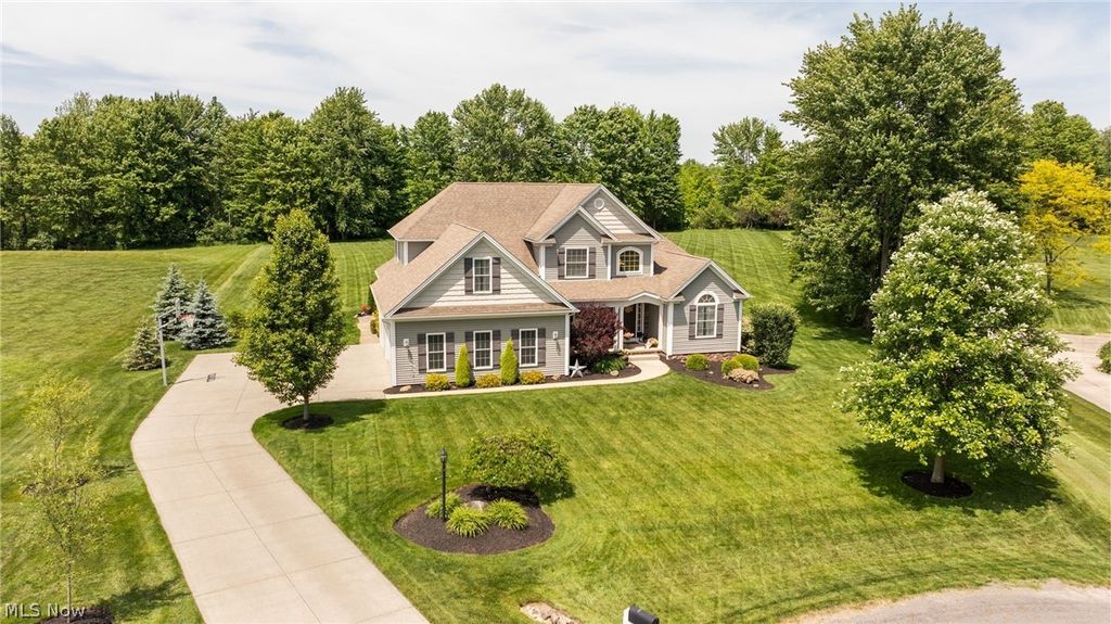4875 Deerfield Court, Mantua, OH 44255