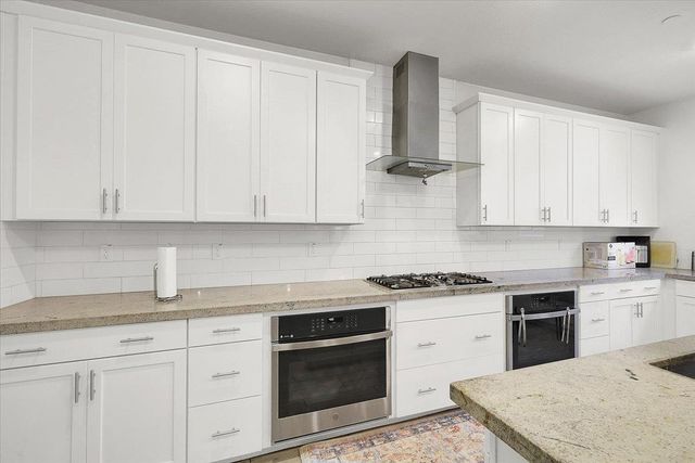 4032 Knobby Crest, Roseville, CA 95747