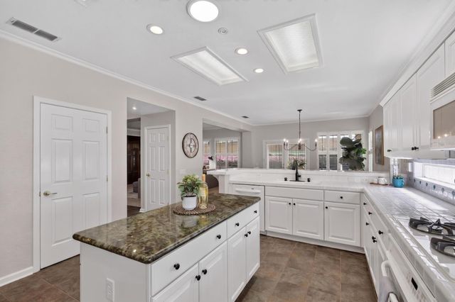 968 Magnolia, Lincoln, CA 95648