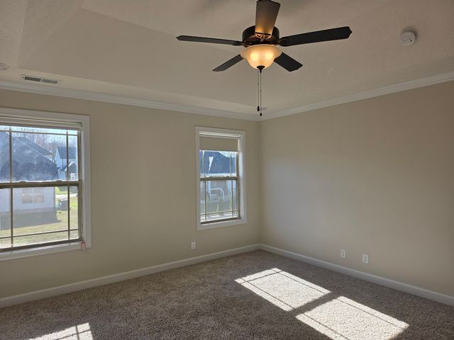 1147 Chagford Dr, Clarksville, TN 37043