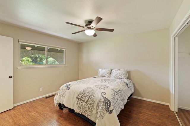 1009 N Ham Ln, Lodi, CA 95242