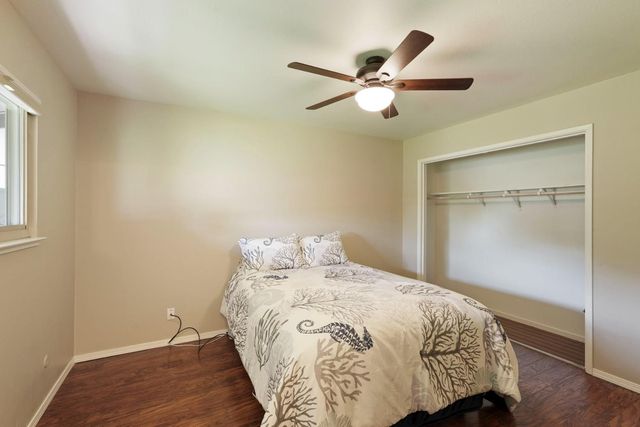 1009 N Ham Ln, Lodi, CA 95242