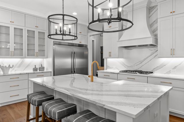 471 Shimmer Circle, Freeport, FL 32439