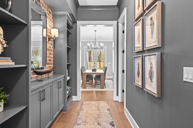 471 Shimmer Circle, Freeport, FL 32439