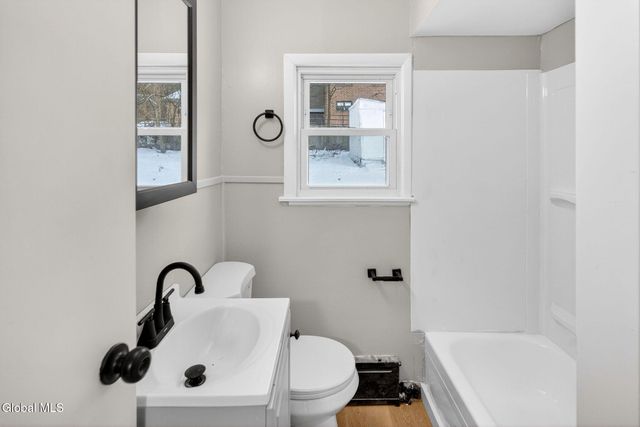 1512 Broadway, Rensselaer, NY 12144