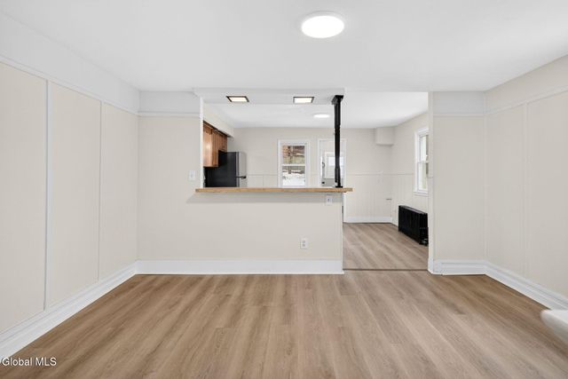 1512 Broadway, Rensselaer, NY 12144