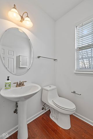 11725 Chant Lane Unit 5, Zionsville, IN 46077