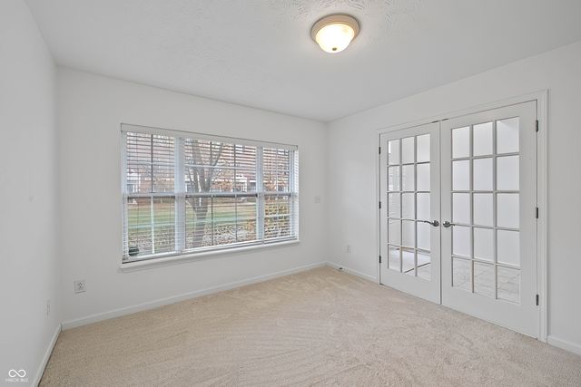 11725 Chant Lane Unit 5, Zionsville, IN 46077